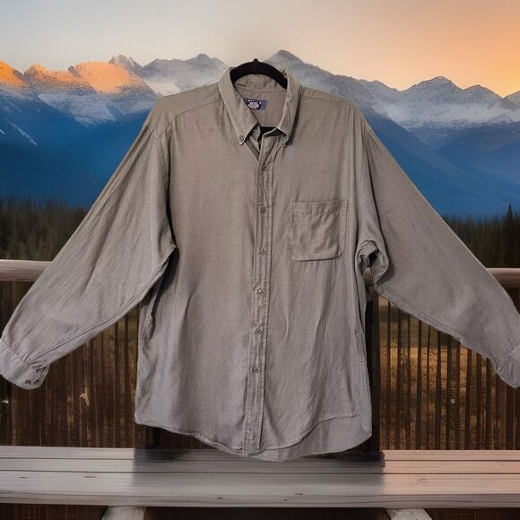 Brooks Sport Other - Brooks Sport Men's‎ Button Down Shirt Size Medium Charcoal 100% Cotton